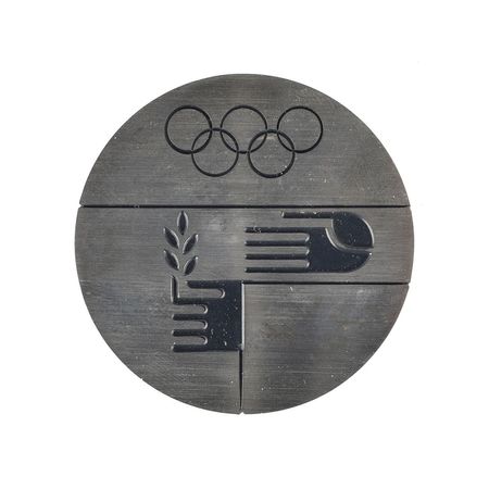 Lot #3086  Munich 1972 Summer Olympics Steel Participation Medal with Case - Image 2