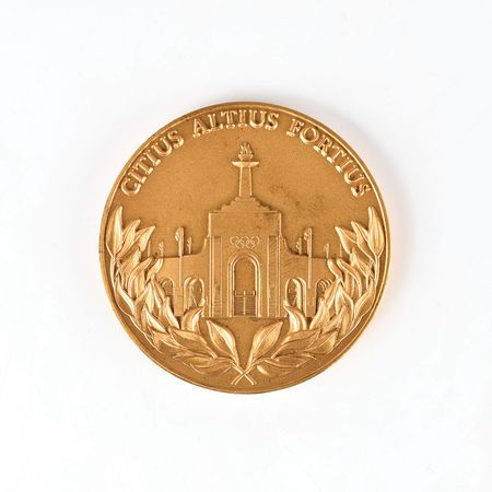 Lot #3107  Los Angeles 1984 Summer Olympics Bronze Participation Medal with Case and Volunteer Medal - Image 5