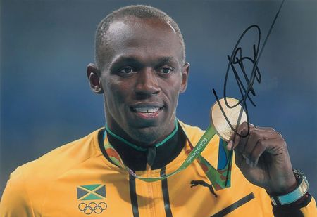 Lot #923 Usain Bolt Group Lot - Image 2