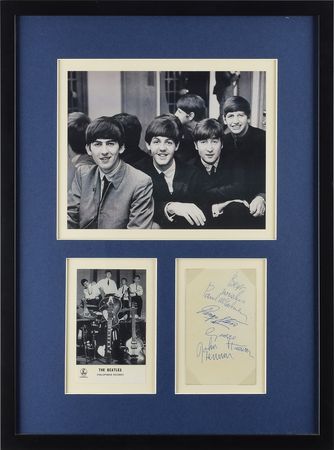 Lot #552  Beatles - Image 1