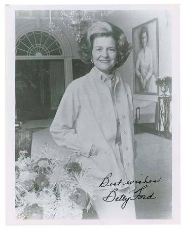 Lot #155 Gerald and Betty Ford Signed Photographs - Image 1