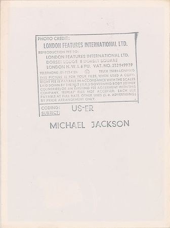 Lot #4175 Michael Jackson 1984 Thriller Tour Original Vintage Photograph - Image 2