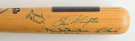 Lot #772  Baseball Hall of Famers - Image 3