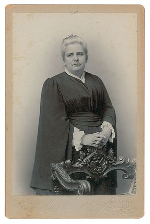 Lot #123 Anna Howard Shaw: Rare portrait of the famed suffragette - Image 2