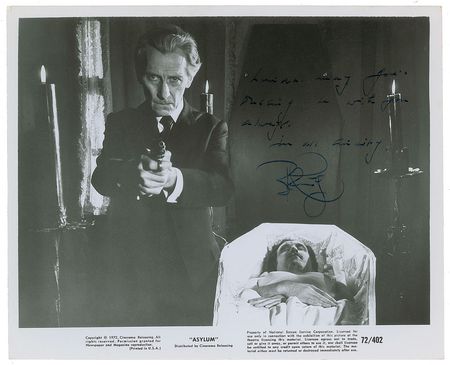 Lot #7338 Peter Cushing Signed Photographs - Image 1