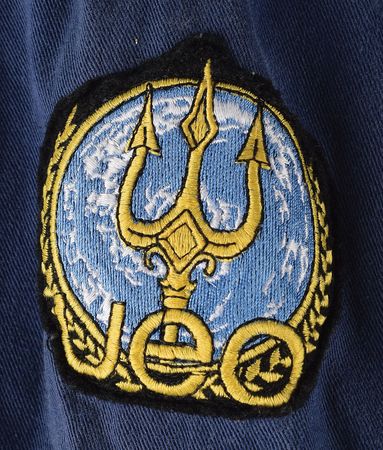 Lot #7566  SeaQuest DSV Screen-Worn Costume - Image 8
