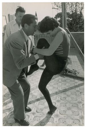 Lot #7305 Gina Lollobrigida Group of (6) Original Photographs by David Seymour - Image 5
