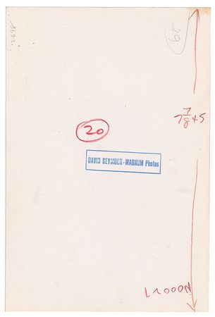 Lot #7298 Audrey Hepburn Original Photograph by David Seymour - Image 2