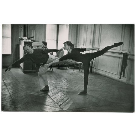 Lot #7296 Audrey Hepburn and Lucien Legrand Original Photograph by David Seymour - Image 4