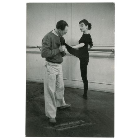 Lot #7297 Audrey Hepburn and Lucien Legrand Original Photograph by David Seymour - Image 4