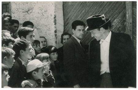 Lot #7324 Frank Sinatra Original Photograph by Ernst Haas - Image 1