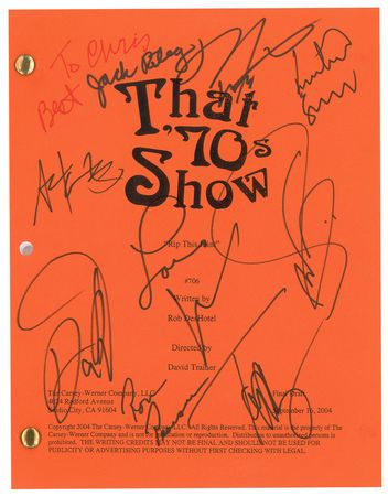 Lot #7432  That '70s Show Group of (4) Cast-signed Scripts - Image 2