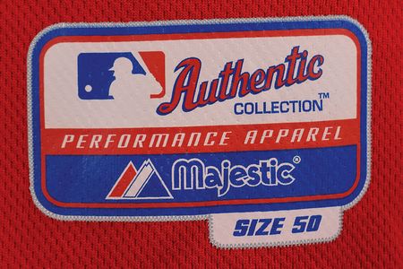 Lot #729 John Smoltz Game-Worn 2007 Atlanta Braves Jersey - Breaks Franchise Strikeout Record!: Game-worn jersey from a record-setting outing - Image 6