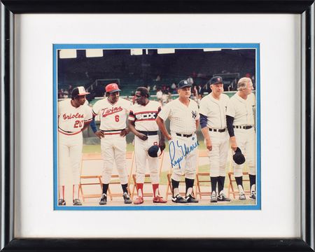 Lot #714 Roger Maris Signed Photograph - Image 1