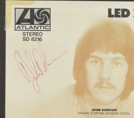 Lot #408 Led Zeppelin: Extraordinary fully signed Zeppelin debut album - Image 2