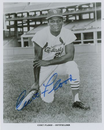 Lot #777 Curt Flood Signed Photograph - Image 1