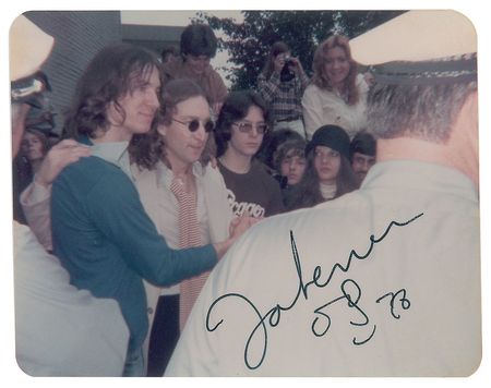 Lot #400 Beatles: John Lennon: 1976 candid signed by John Lennon?graded by PSA/DNA as MINT 9 - Image 1