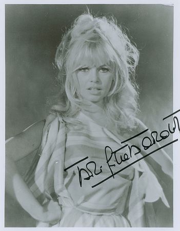 Lot #537 Brigitte Bardot Signed Photographs - Image 2