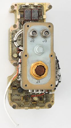 Lot #5091  Apollo Block II CM Communications Electronics Ranging Generator - Image 1