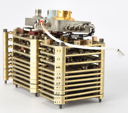 Lot #5091  Apollo Block II CM Communications Electronics Ranging Generator - Image 2