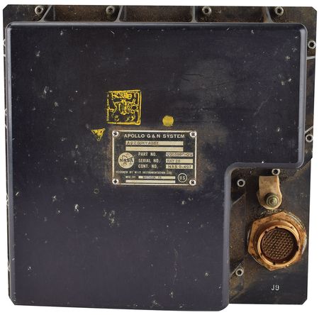 Lot #5222  Apollo 14 LM Simulator Computer Display and Keyboard (DSKY) from MIT Instrumentation Laboratory - Image 3