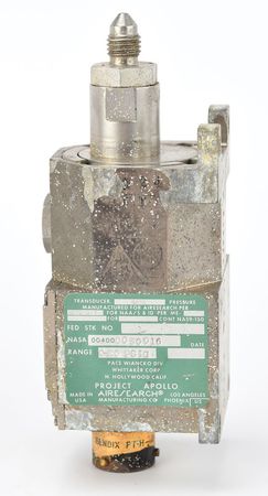 Lot #5106  Apollo Command Service Valves and Quick Disconnect Sensors - Image 5