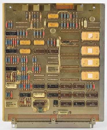 Lot #5377  Space Shuttle Multiplexer/Demultiplexer Circuit Card - Image 3