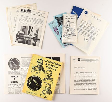 Lot #5168 Alan Bean Family's Apollo 9 Launch Visitor Pack - Image 3