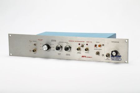 Lot #6183 W-P Instruments Window Discriminator - Image 1