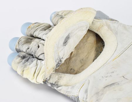 Lot #6278  Space Shuttle 4000 Series EMU Glove TMG - Image 5