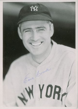 Lot #732 Earle Combs: 