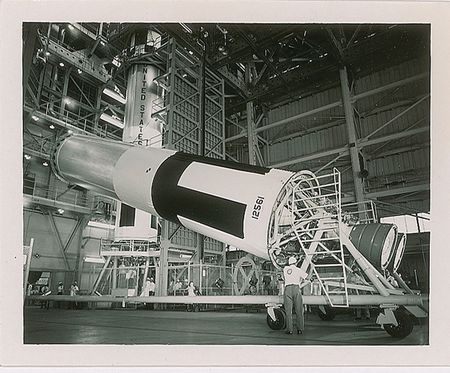 Lot #388 Astronauts: Enormous collection of Golden Age NASA photos, negatives, and transparencies - Image 2