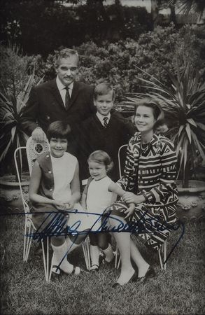 Lot #167 Princess Grace and Prince Rainier Signed Photographs and Typed Letter Signed - Image 4