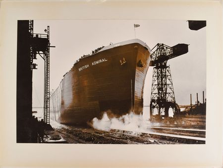 Lot #128 Queen Elizabeth II Signed Photograph - Image 3