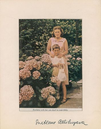 Lot #120 Josef Stalin: Svetlana Alliluyeva Signed Photograph - Image 1