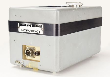 Lot #259  Aircraft Flight Controller Data Recorder - Image 2