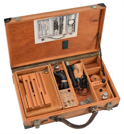 Lot #257 Wild BC-4 Ballistic Camera System: Robust missile tracking camera by Wild Heerbrugg - Image 13