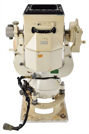 Lot #257 Wild BC-4 Ballistic Camera System: Robust missile tracking camera by Wild Heerbrugg - Image 19