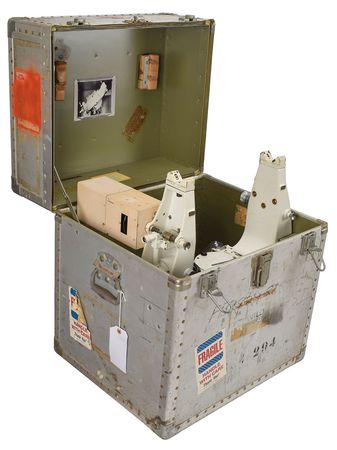 Lot #257 Wild BC-4 Ballistic Camera System: Robust missile tracking camera by Wild Heerbrugg - Image 32