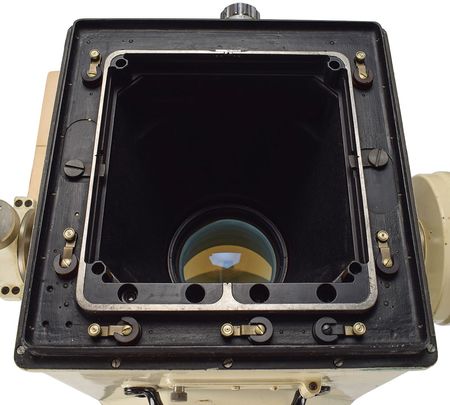 Lot #257 Wild BC-4 Ballistic Camera System: Robust missile tracking camera by Wild Heerbrugg - Image 36