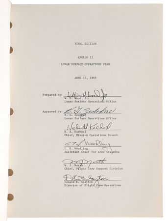 Lot #8218  Apollo 11 Lunar Surface Operations Plan - Image 3