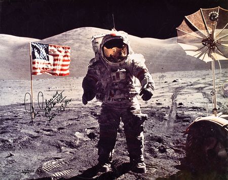 Lot #8498 Gene Cernan Signed Photograph - Image 1