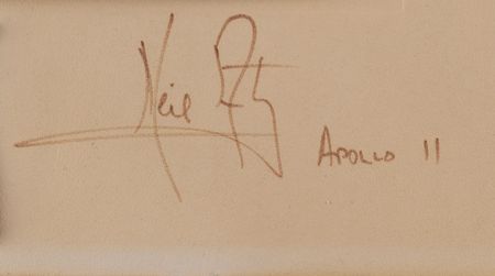Lot #8267 Neil Armstrong Signed Photograph - Image 2