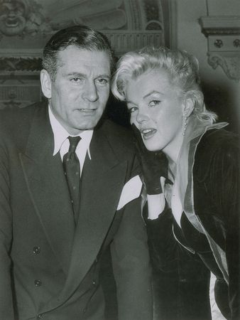 Lot #843 Marilyn Monroe and Laurence Olivier Photograph - Image 1