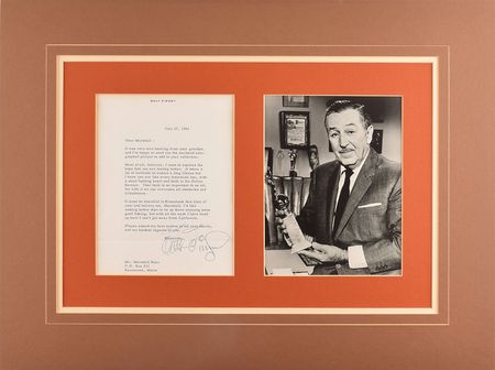 Lot #908 Walt Disney: 