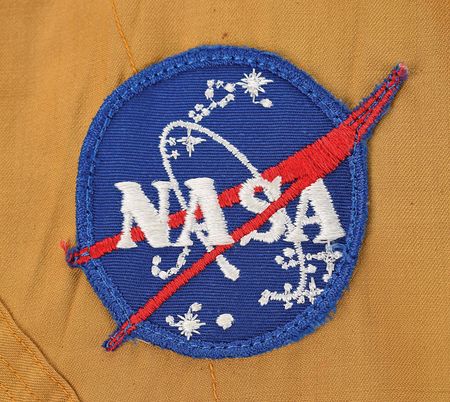 Lot #424 Karol J. Bobko: The first astronaut to fly on three different Space Shuttles - Image 3
