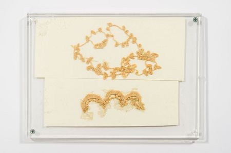 Lot #5 Abigail Adams: Remarkable and important collection of Abigail Adams? sewing sundries, including material worn in her iconic Gilbert Stuart portrait - Image 1