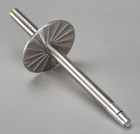 Lot #8079  Munich 1972 Summer Olympics Souvenir Torch Lighter - Image 3