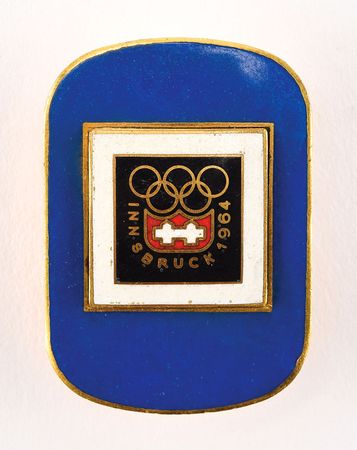 Lot #8066  Innsbruck 1964 Winter Olympics Guest of Honor Badge - Image 1