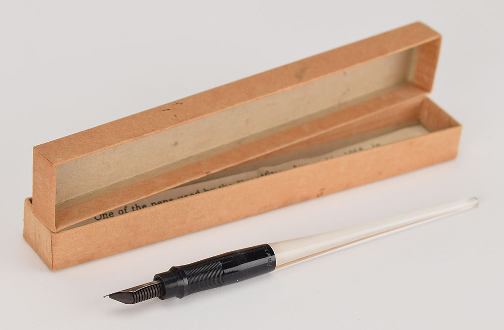 Lot 4130 Lyndon B. Johnson 1965 Saline Water Conversion Act Bill Signing Pen